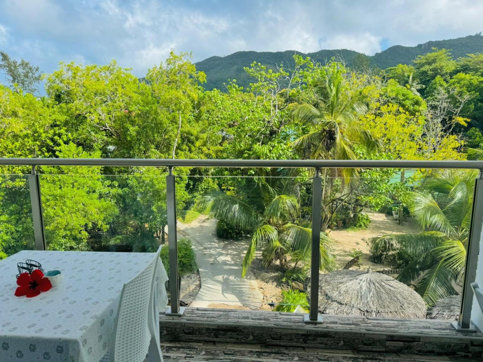 Bijoutier Apartments Grand Anse  Extérieur photo